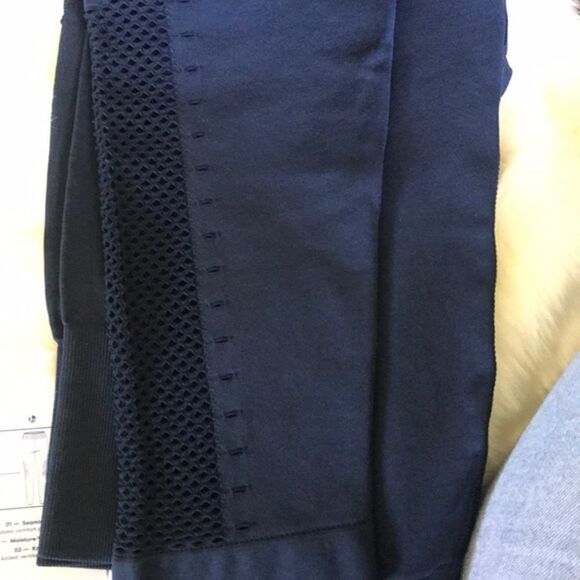 ✨ JoyLab Seamless Mid-Rise 7/8 Leggings✨ - Picture 5 of 5